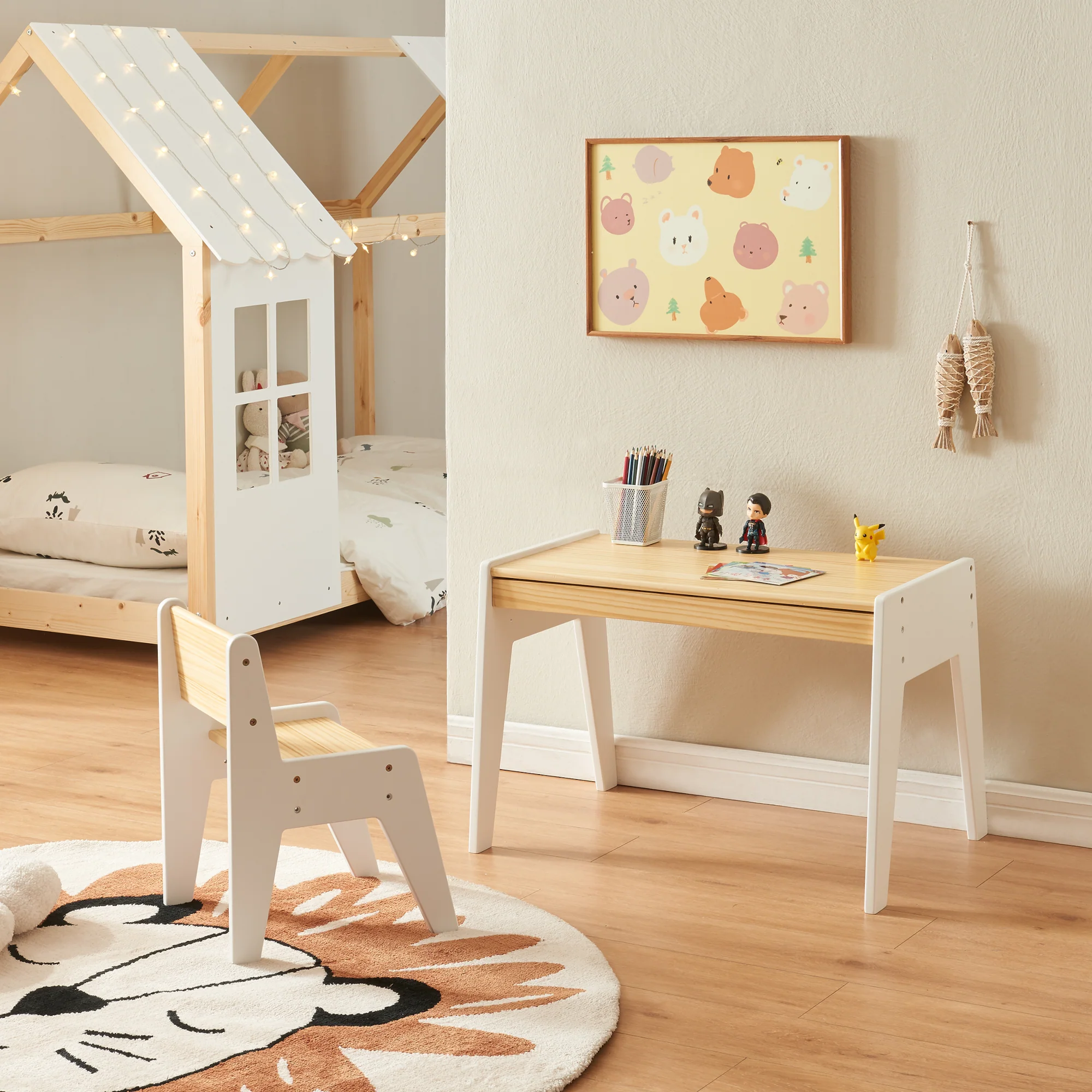 Kindertafel met kinderstoel Skinnskatteberg naturel en wit [en.casa]