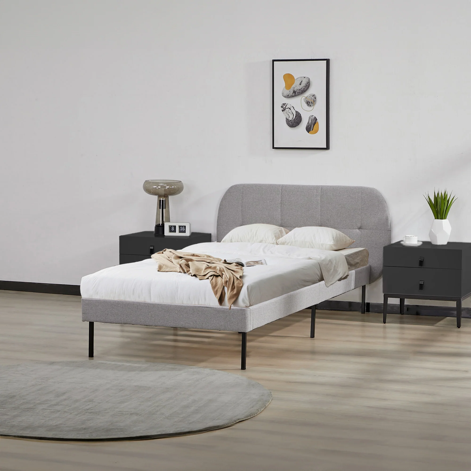 Gestoffeerd bed Porvoo met bedbodem [en.casa]