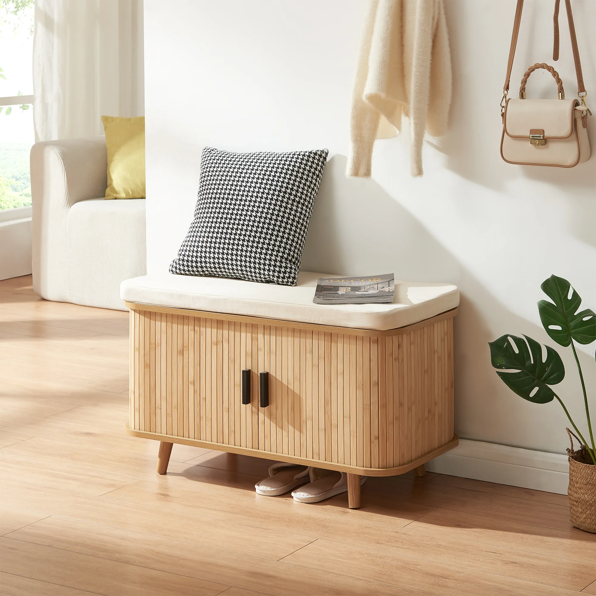 Schoenenkast Tvedestrand met zitkussen 50x80x40 cm naturel en beige [en.casa] - Image 2